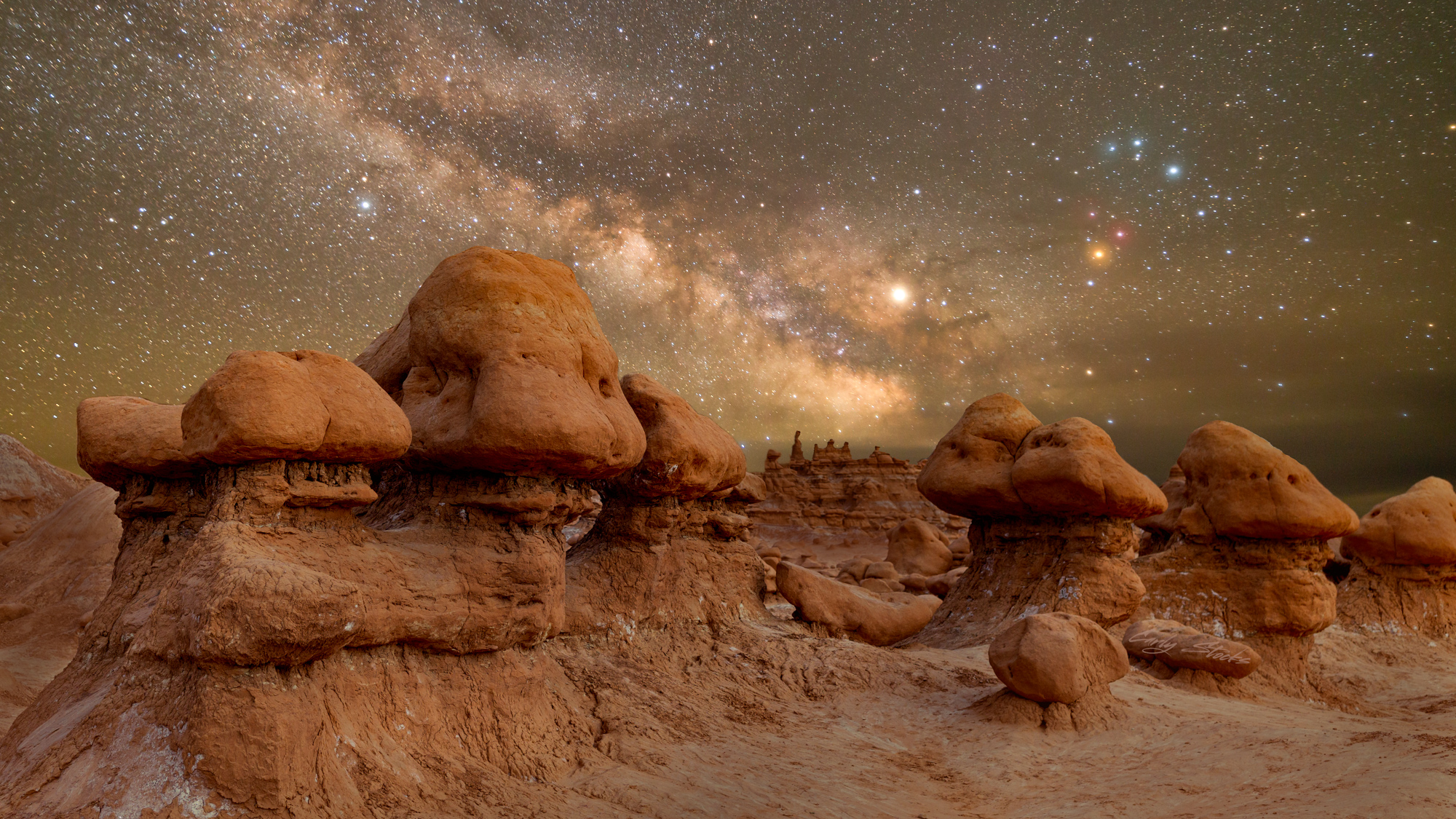 Non-Refundable Deposit: Nocturna Goblin Valley, June 11-14, 2026 - Private Room